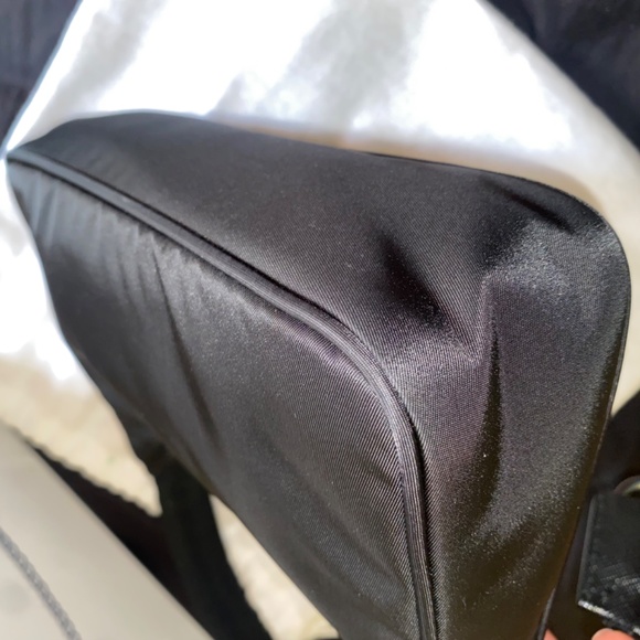 PRADA Re-Nylon Re-Edition 2000 mini-bag - Picture 5 of 9